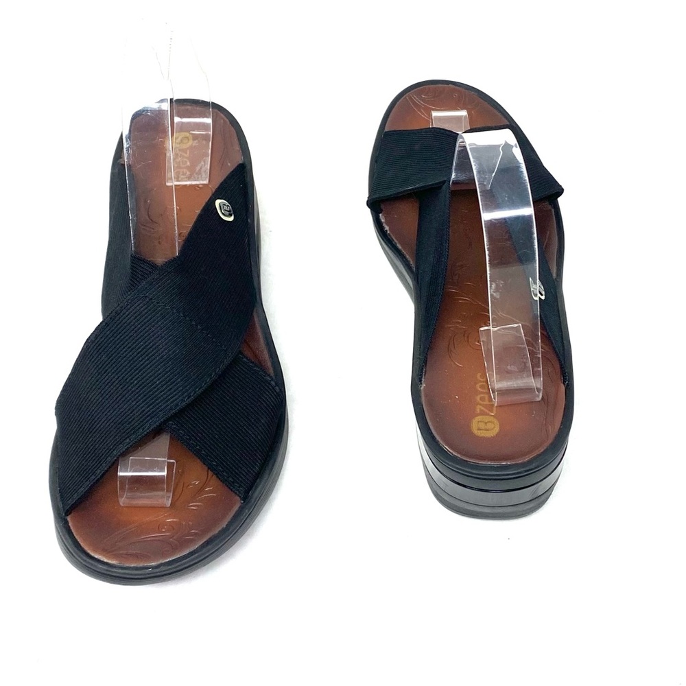 Bzees Sandals - Picture 4 of 7
